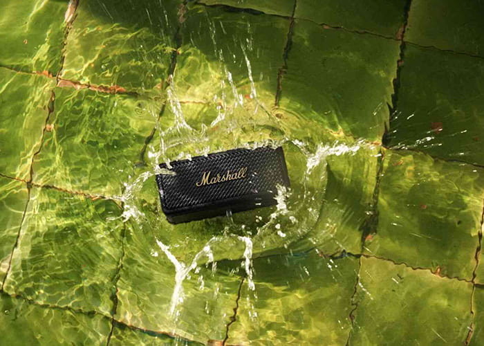 Loa bluetooth Marshall Emberton 3 review-6 Loa bluetooth Marshall Emberton 3 review-6