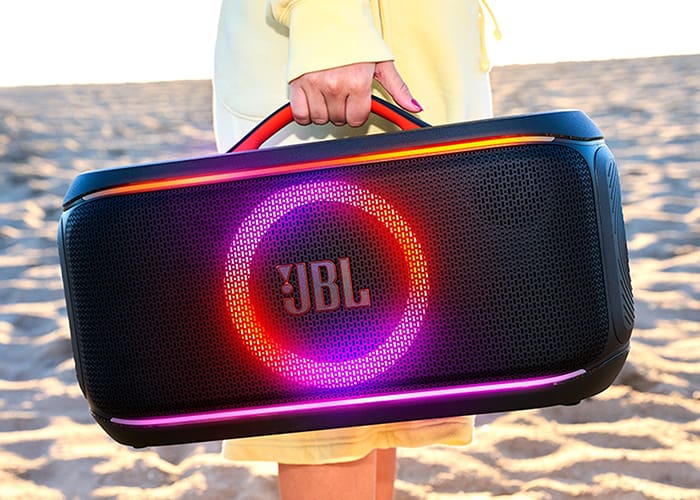 Loa di động JBL PartyBox On-The-Go 2 Plus review-3 Loa di động JBL PartyBox On-The-Go 2 Plus review-3